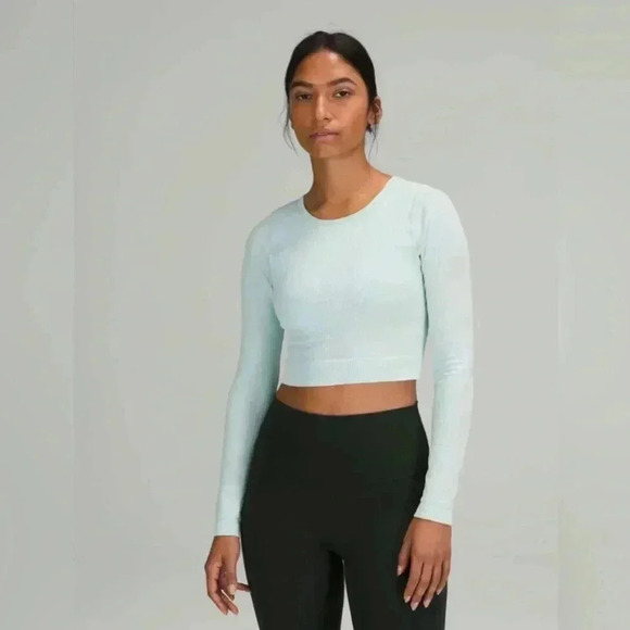Lululemon Ebb to Street Long Sleeve Top in Delicate Mint Size 6 - Picture 1 of 9
